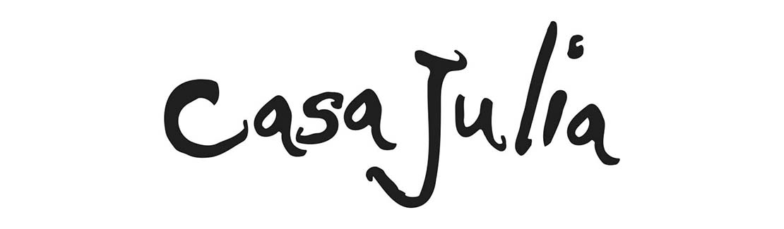 casa julia black logo design